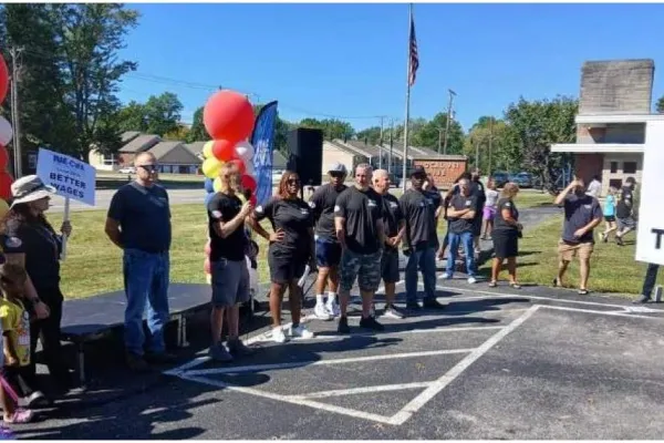 IUE-CWA Rallies Ahead of Bargaining with GE