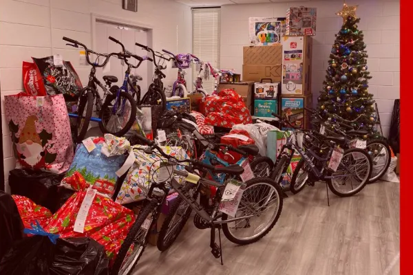 Christmas tree with bikes and gifts