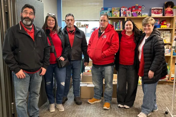 District 2-13 Pittsburgh office with 6 people in red