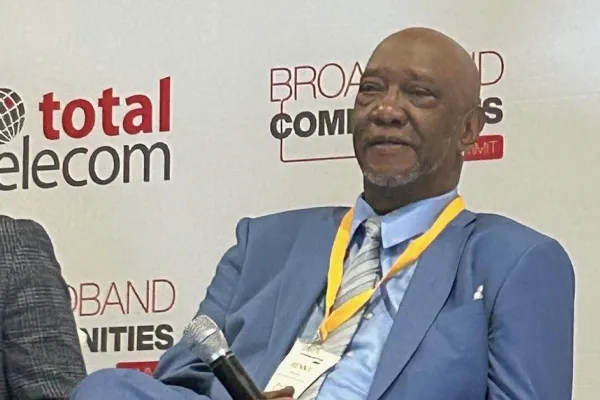 Broadband Communities Summit 