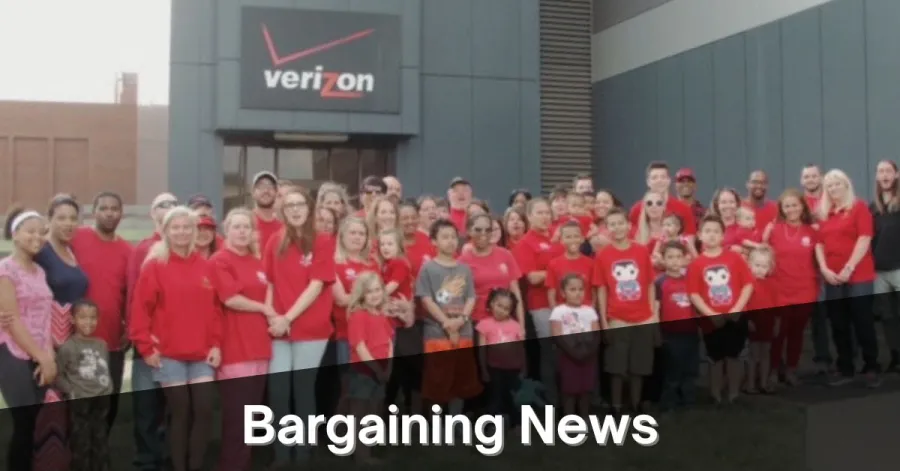 Verizon Virginia members and family in red with bargaining news