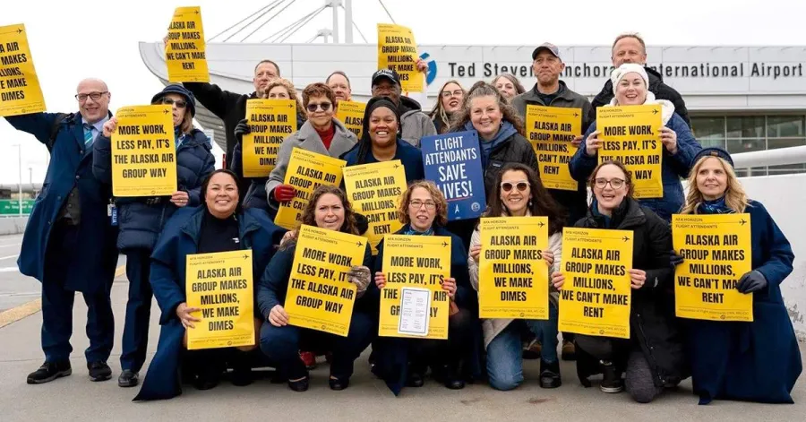 Horizon Air Flight Attendants Picket Around Country